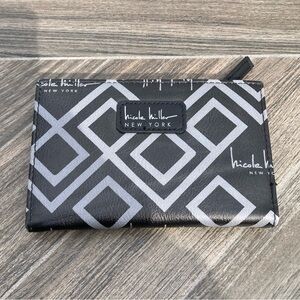 Nicole Miller wallet